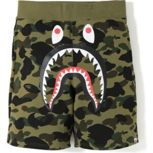 Sports shorts BAPE 1st Camo Shark Sweat Shorts Green 35519