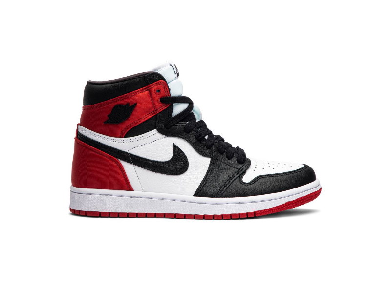 Wmns Air Jordan 1 Retro High Satin Black Toe Sneakers CD0461 016