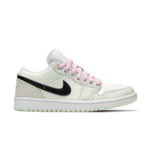 Sneakers Wmns Air Jordan 1 Low SE Barely Green CZ0776 300