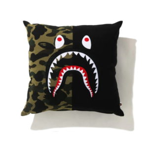 BAPE 1st Camo Shark Square Cushion Black Black 433956