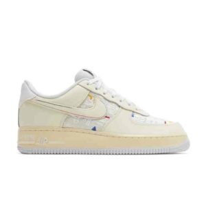 Sneakers Wmns Nike Air Force 1 Low '07 LV8 Hangul Day DO2701 715