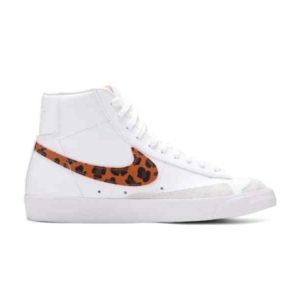 Sneakers Wmns Nike Blazer Mid '77 Leopard DA8736 101