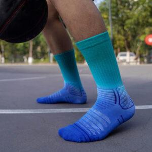 Ehot Gradient Turquoise-Blue Crew Socks 483808