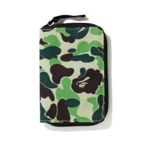 Document case BAPE ABC Passport Case (FW20) Green Green 492657