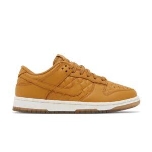 Sneakers Wmns Nike Dunk Low Quilted Wheat Wheat/Wheat/Sail/Black DX3374 700