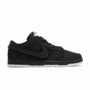 Gnarhunters x Nike Dunk Low SB Black Black DH7756 010