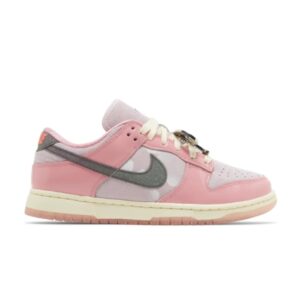 Sneakers Wmns Nike Dunk Low LX Barbie Pink Foam/Pale Vanilla/Black/Lotus Pink FN8927 621