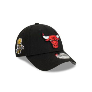 New Era Chicago Bulls 6 Time Champions 9FORTY NBA Snapback Hat Black 697758