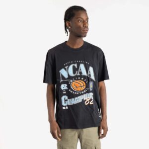 Mitchell & Ness University Of North Carolina Tar Heels Vintage 82 Champions NCAA T-Shirt Black 713235