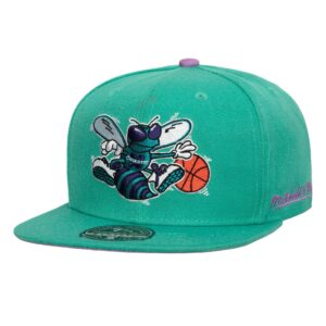 Mitchell & Ness Hyperteam Fitted HWC Charlotte Hornets Hat White 740464