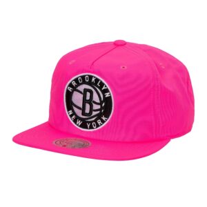 Mitchell & Ness Neon Nylon Snapback Brooklyn Nets Hat Pink 737509