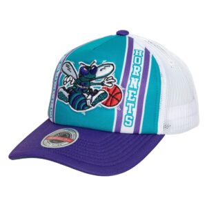 Mitchell & Ness Retro Trucker Snapback HWC Charlotte Hornets Hat Turquoise/Purple 738053