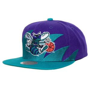 Mitchell & Ness Sharktooth Snapback HWC Charlotte Hornets Hat Violet 739828