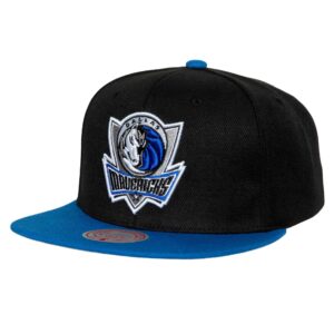 Mitchell & Ness Side Core 2.0 Snapback Dallas Mavericks Hat Black 741628