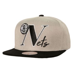 Mitchell & Ness Top Letter Snapback Brooklyn Nets Hat Beige 737478