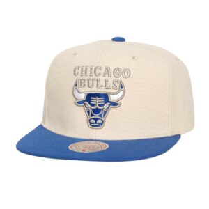 Mitchell & Ness Military Blue Snapback Chicago Bulls Hat Beige 746424