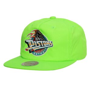 Mitchell & Ness Neon Nylon Snapback HWC Detroit Pistons Hat Green 743727