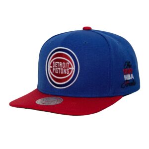 Mitchell & Ness Patched Up Snapback HWC Detroit Pistons Hat Blue 743708