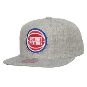 Mitchell & Ness Team Heather 2.0 Snapback Detroit Pistons Hat Grey 743641