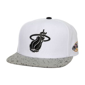 Mitchell & Ness Cement Top Snapback Miami Heat Hat White 751976