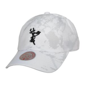 Mitchell & Ness Free Slice Strapback HWC Milwaukee Bucks Hat White 756787