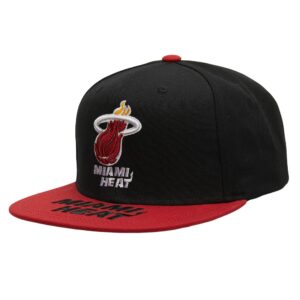 Mitchell & Ness Logo Bill Snapback HWC Miami Heat Hat Black 752953