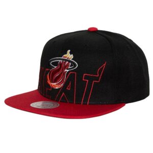 Mitchell & Ness Low Big Face Snapback HWC Miami Heat Hat Black 753297