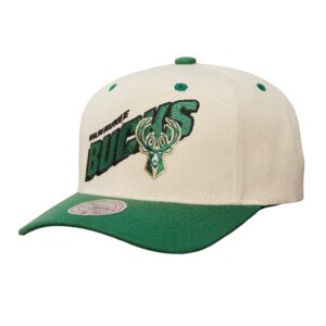 Mitchell & Ness Retro Type Pro Snapback Milwaukee Bucks Hat Beige 754933