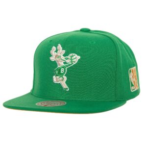 Mitchell & Ness Watch Me Shine Snapback HWC Milwaukee Bucks Hat Green 754951