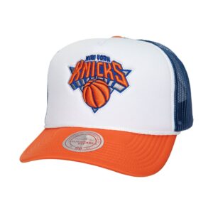 Mitchell & Ness Blocker Trucker New York Knicks Baseball Cap White 766984