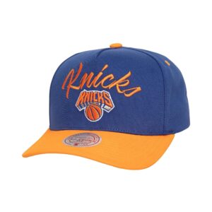 Mitchell & Ness Script Arch Pro Snapback New York Knicks Baseball Cap Blue 765557