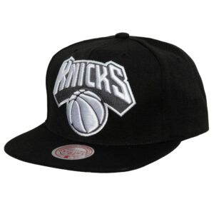 Mitchell & Ness XL BWG Snapback New York Knicks Baseball Cap Black 765766