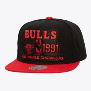 Mitchell & Ness Black Chicago Bulls 1991 NBA Finals Champions Flipside Snapback Hat Black 772175