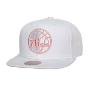 Mitchell & Ness Summer Suede Snapback Philadelphia 76ers Baseball Cap White 770288