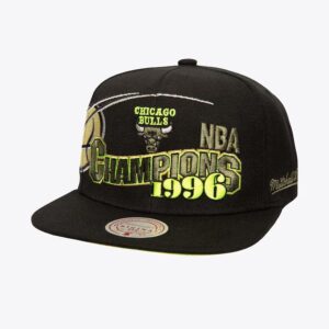 Mitchell & Ness Black Chicago Bulls 1996 NBA Finals Champions Flipside OG Snapback Hat Black 774405