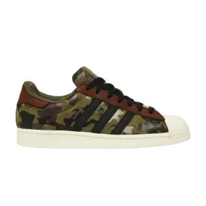 adidas Superstar 'Camo' Sneakers Olive Strata/Mesa/Night Red HQ8866