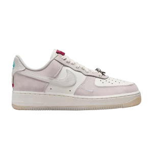 Nike Wmns Air Force 1 '07 LX 'Year of the Dragon 'Sneakers Sail/Sail/Platinum purple/Sail FZ5066 111