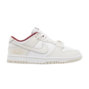 Nike Wmns Dunk Low SE 'Sisterhood' White/Team Red/Photon Dust/Ghost DV1160 100