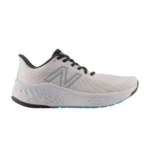 Sneakers New Balance Wmns Fresh Foam X Vongo v5 'White Bleach Blue 'White/Bleach Blue/Metallic Silver WVNGOCW5