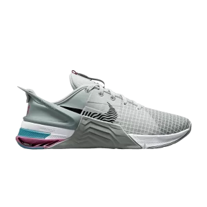 Nike Wmns Metcon 8 FlyEase 'Light Silver Mica Green' Light silver/Mica green/Space fuchsia/Black DO9381 002