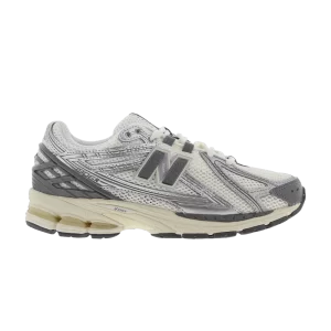 New Balance 1906R 'Grey Silver' Sneakers Black M1906RFS