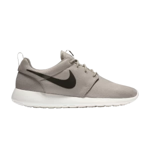 Nike Roshe One 'Light Taupe' Sneakers Light taupe/Sail/Black 511881 205