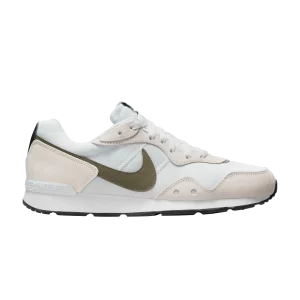 Nike Venture Runner 'White Medium Olive' Summit white/Black/White/Olive medium CK2944 101