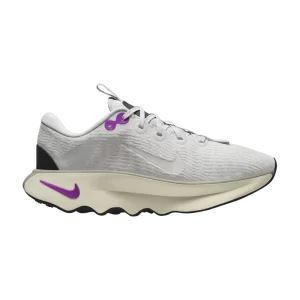 Nike Wmns Motiva 'Photon Dust Hyper Violet' Sneakers Photon Dust/Hyper Violet/Coconut Milk/Photon Dust DV1238 009