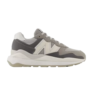 New Balance 57/40 Big Kid 'Castlerock Moonbeam' Sneakers Castlerock/Moonbeam GC5740RT