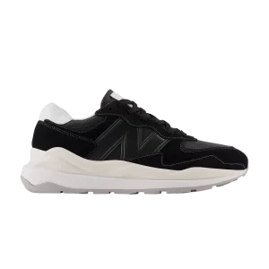 Sneakers New Balance 57/40 'Black Raincloud 'Black/Sea Salt/Rain Cloud M5740SLB