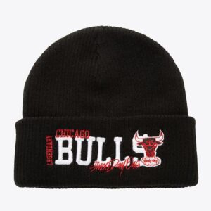 Mitchell & Ness Black Chicago Bulls Billboard Vintage Logo Cuffed Knit Beanie Black 1590159