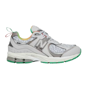 New Balance GANNI x 2002R 'Raincloud 'sneakers Rain Cloud/Green Island M2002RGD