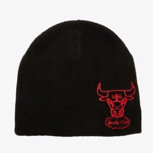 Mitchell & Ness Black Chicago Bulls Hardwood Classics Varsity Patch Knit Beanie Black 1593384